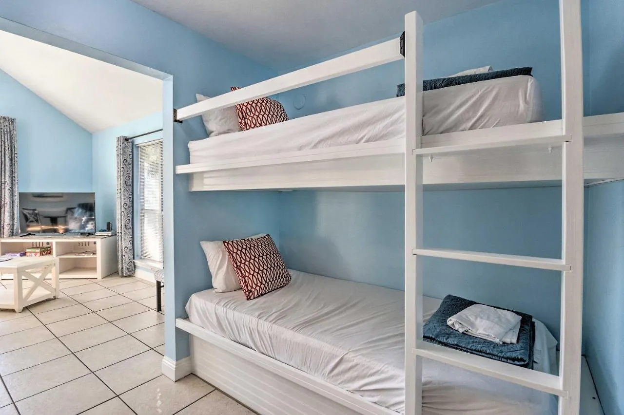 Charming Destin Cottage Walk To Beach And Dining! United States